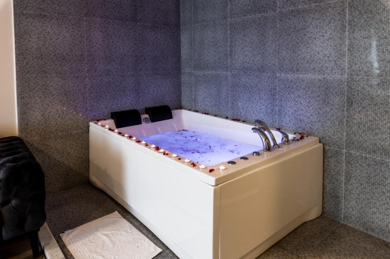 Arena Luxury Suites Hotel 이스탄불 외부 사진